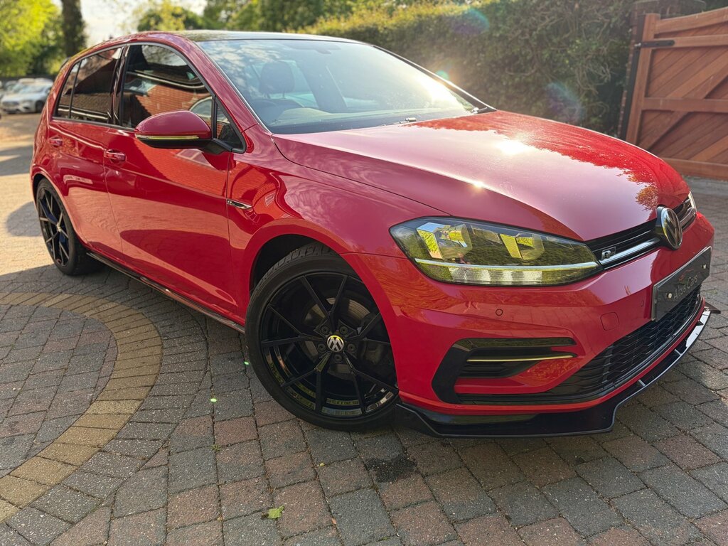 Volkswagen Golf 1.5 Tsi Evo R-line Hatchback Dsg Euro 6 Red