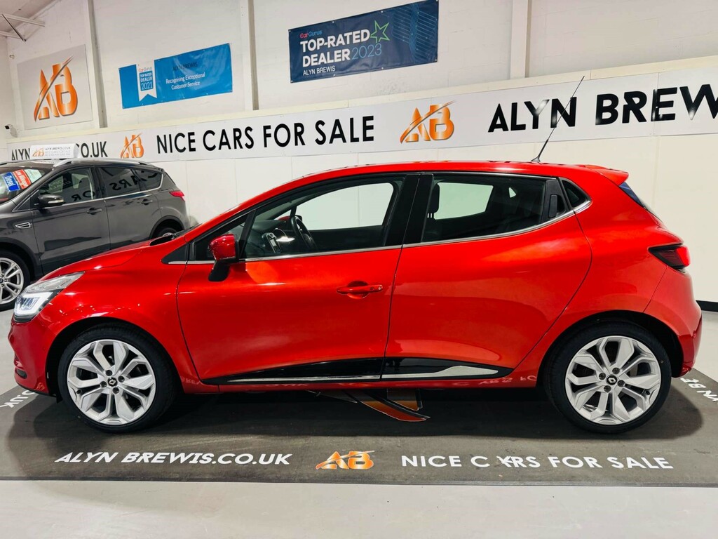 Renault Clio Signature Nav Dci HK18HYJ #5