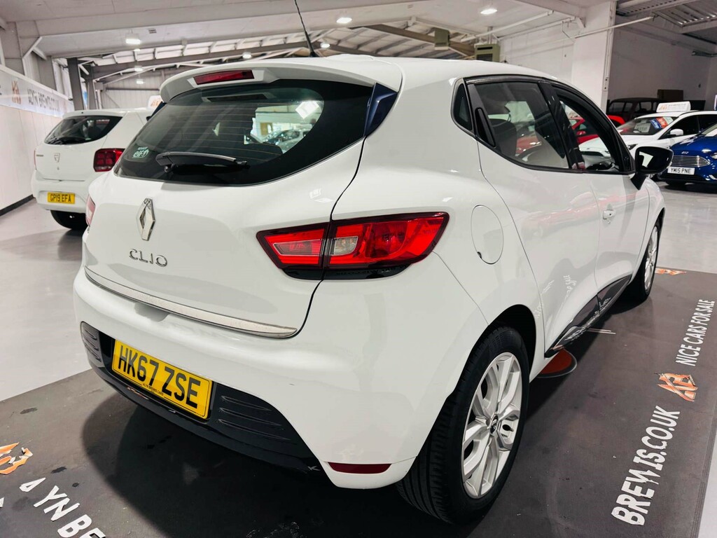 Renault Clio Dynamique Nav HK67ZSE #2