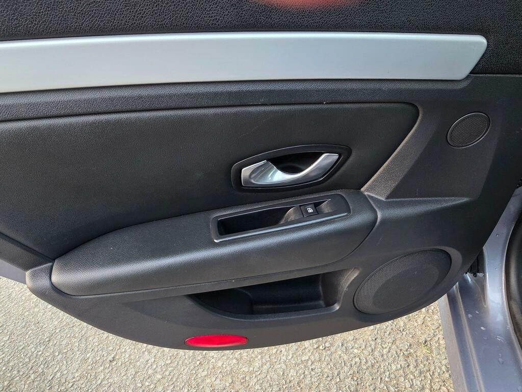 Renault Laguna Laguna Dynamique S Dci 150 Grey #26
