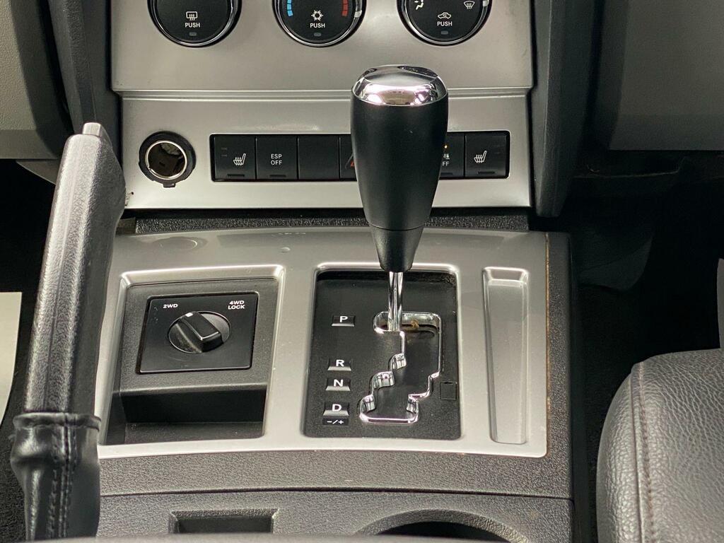 Dodge Nitro 2.8 Crd Sxt Black #3