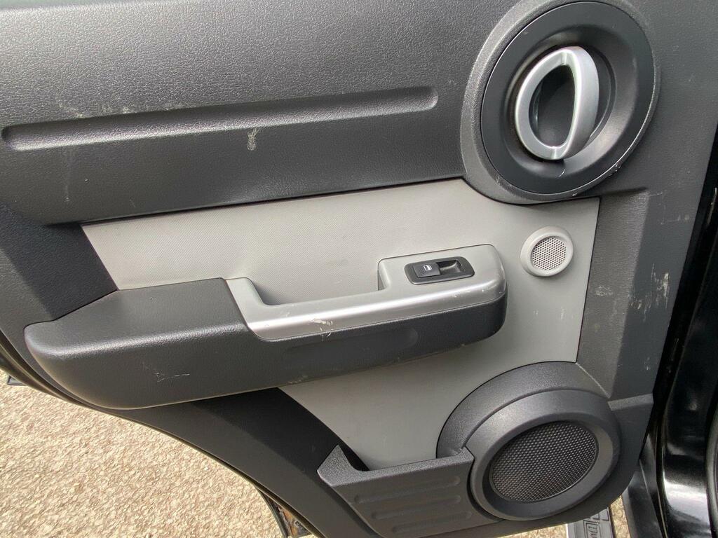 Dodge Nitro 2.8 Crd Se Black #31