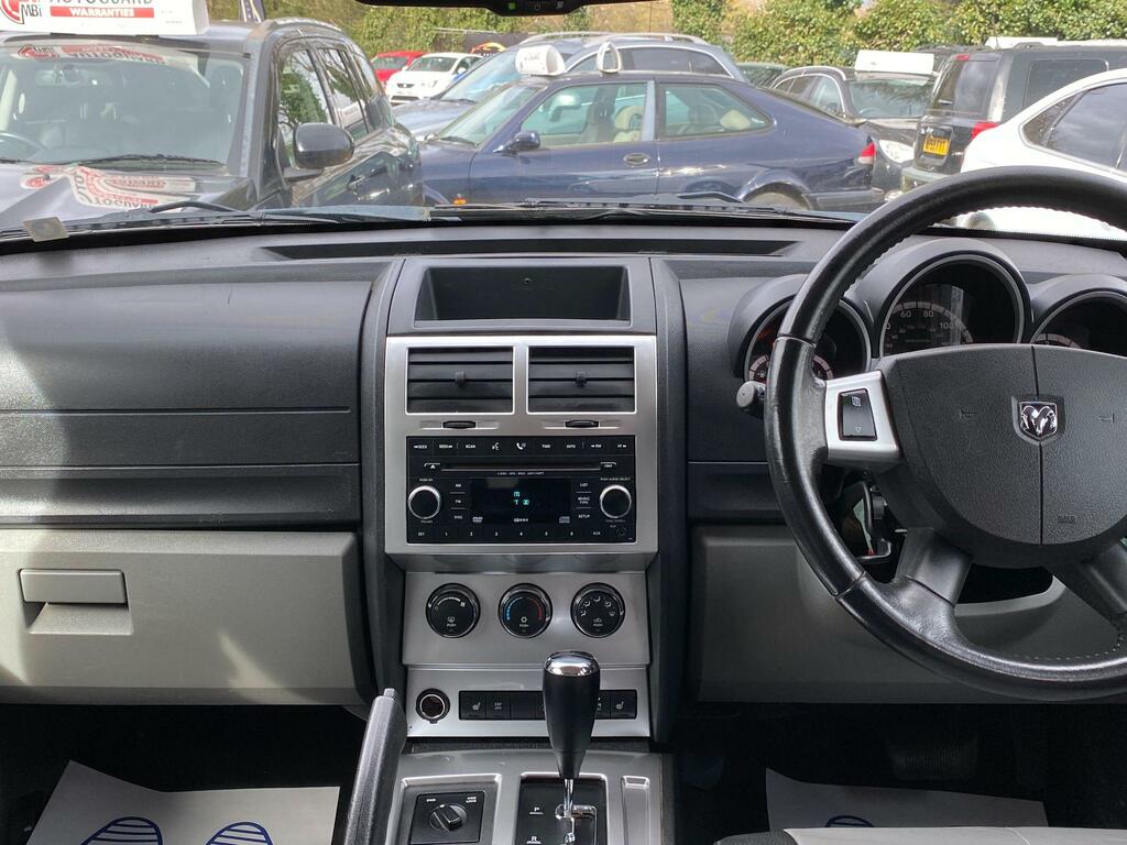 Dodge Nitro 2.8 Crd Se Black #34