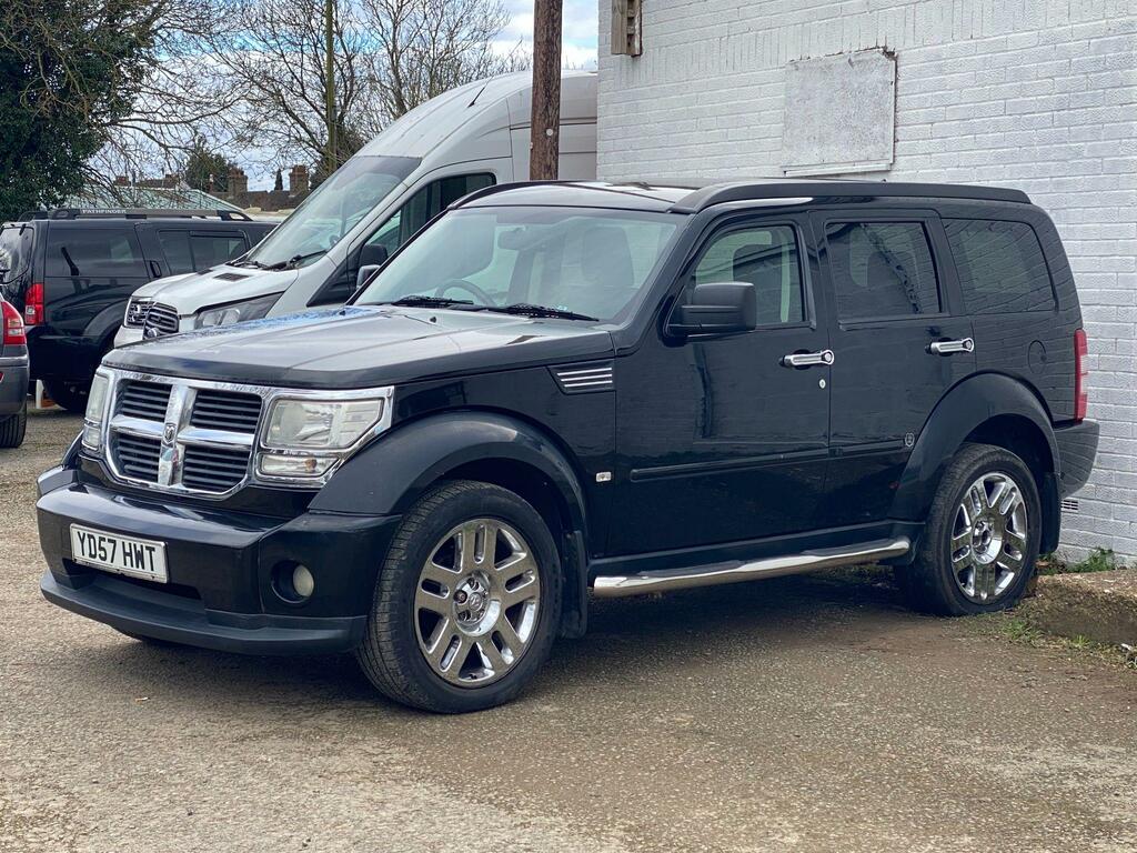 Dodge Nitro 2.8 Crd Se Black #8
