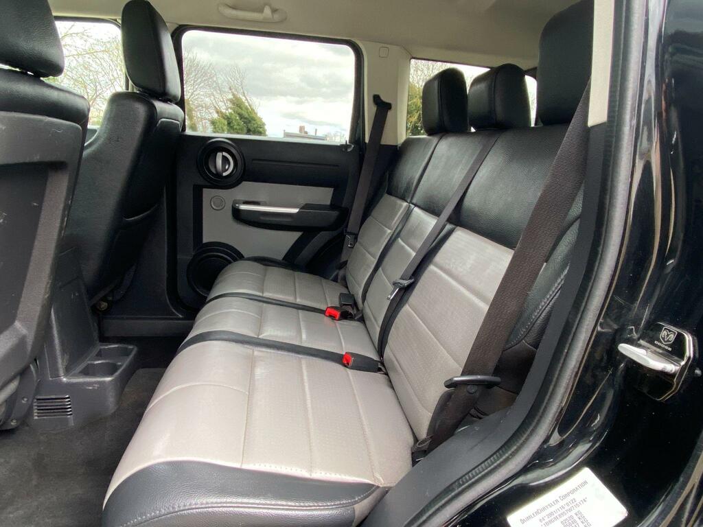 Dodge Nitro 2.8 Crd Se Black #30