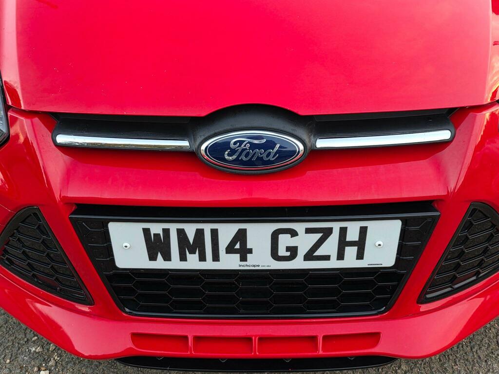 Ford Focus 1.6T Ecoboost Zetec S Euro 5 Ss WM14GZH Red #6
