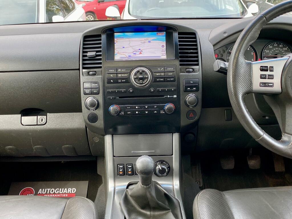 Nissan Navara 2.5 Dci Tekna 4Wd Euro 4 Grey #4