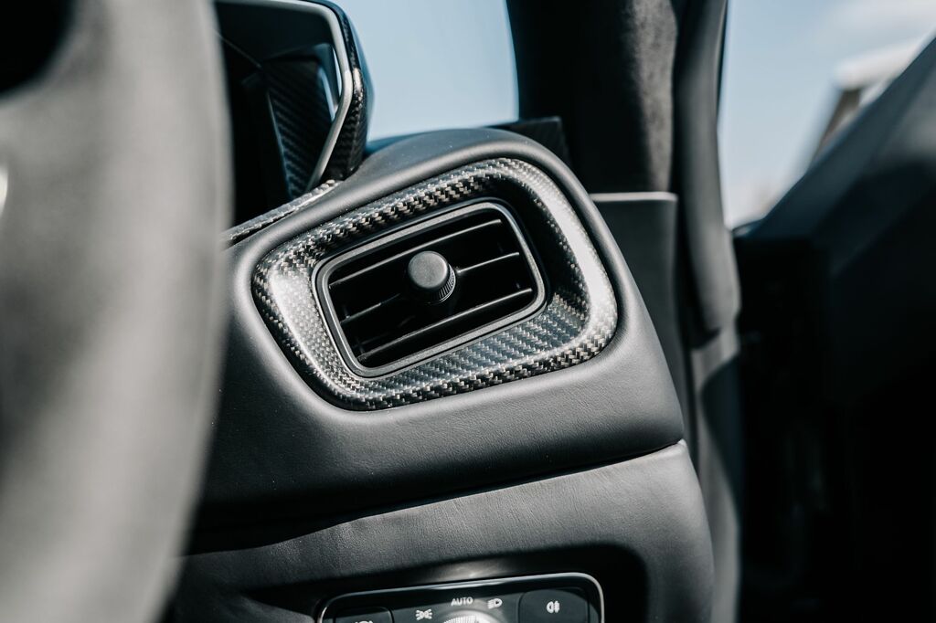 Aston Martin  Coupe Silver #53
