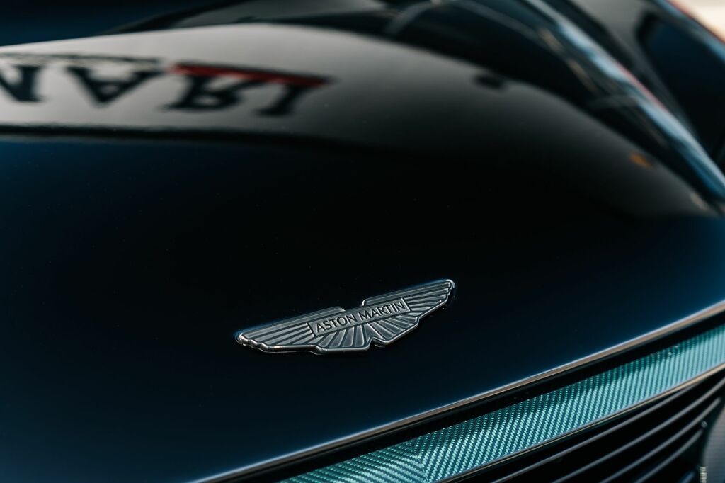 Aston Martin  Coupe Silver #22