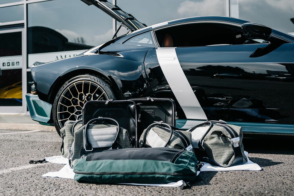 Aston Martin  Coupe Silver #62