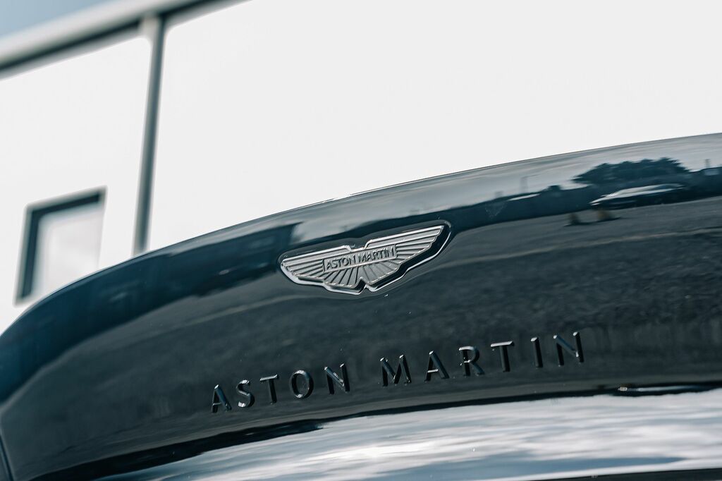 Aston Martin  Coupe Silver #24