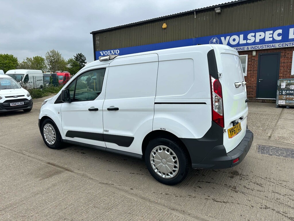 Ford Transit Connect 220 Panel Van L1 H1 YP67XJW White #5