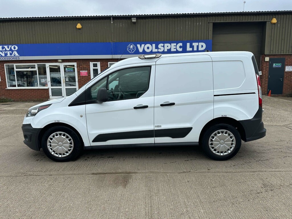 Ford Transit Connect 220 Panel Van L1 H1 YP67XJW White #4