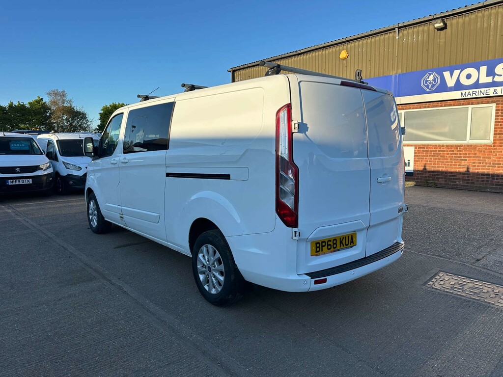 Ford Transit Custom 320 Ecoblue Limited Crew Van Double Cab Man BP68KUA White #6