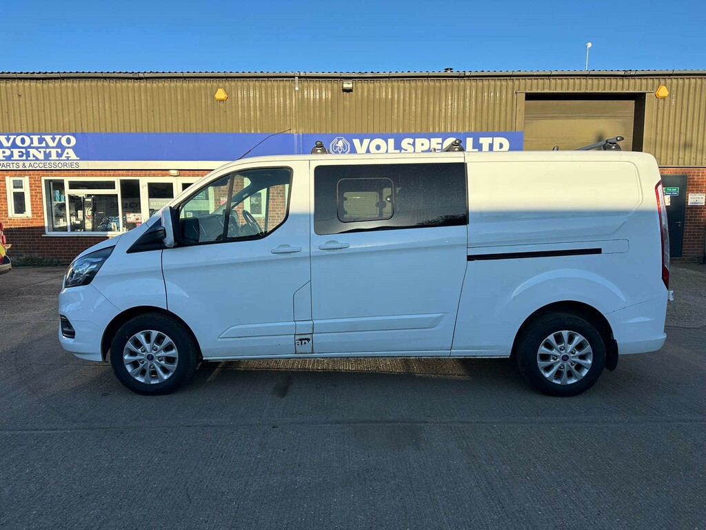 Ford Transit Custom 320 Ecoblue Limited Crew Van Double Cab Man BP68KUA White #4