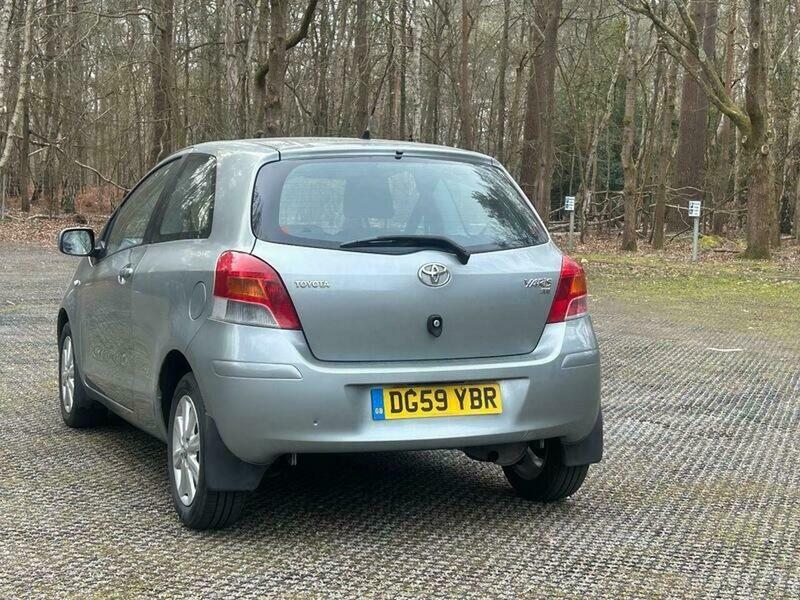 Toyota Yaris 1.33 Dual Vvt-i Tr DG59YBR Silver #5