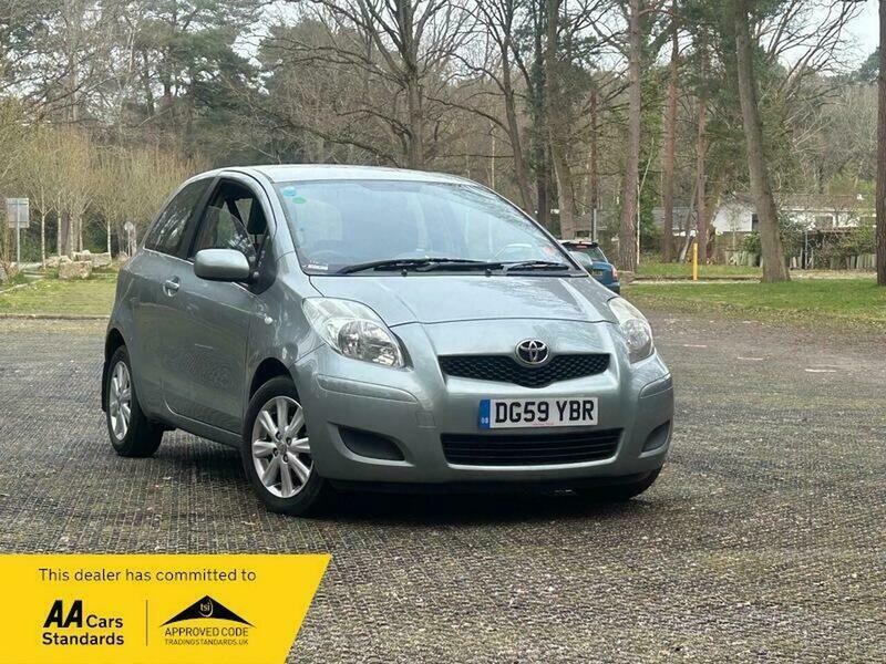 Toyota Yaris 1.33 Dual Vvt-i Tr Silver