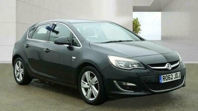 Vauxhall Astra 2.0 Cdti Sri Black #3
