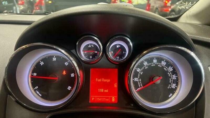 Vauxhall Astra 2.0 Cdti Sri Black #5