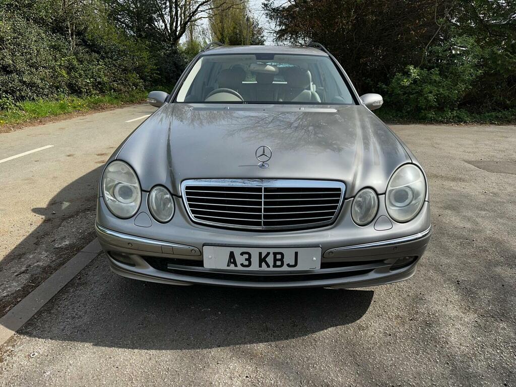 Mercedes-Benz E Class 3.0 E320 Cdi Avantgarde G-tronic Silver #2