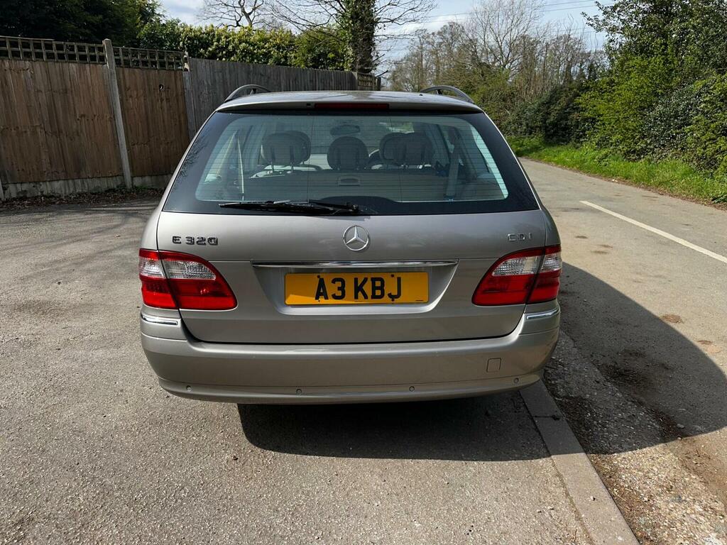 Mercedes-Benz E Class 3.0 E320 Cdi Avantgarde G-tronic Silver #5