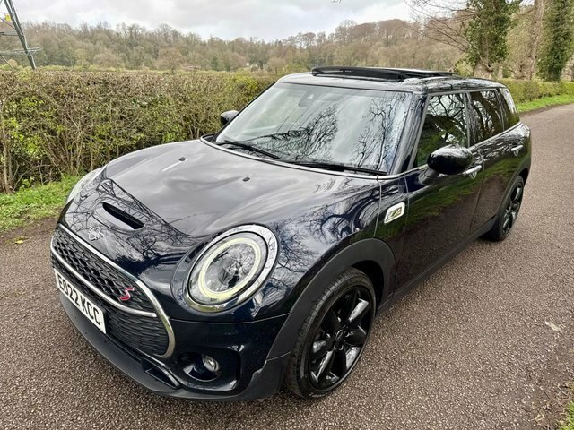 Mini Clubman 2.0 Cooper S Exclusive Estate 6Dr Steptroni EO22KCC Black #2