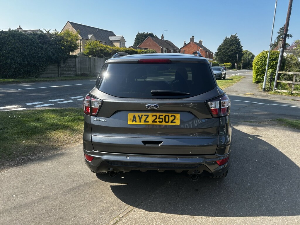 Ford Kuga Suv 2.0 Tdci Ecoblue St-line 2020 AYZ2502 Grey #4