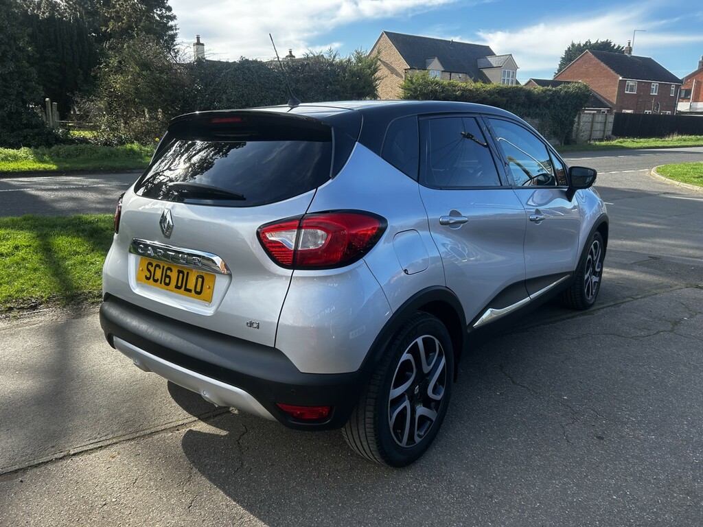 Renault Captur Suv 1.5 Signature Nav Dci 90 2016 SC16DLO Silver #6