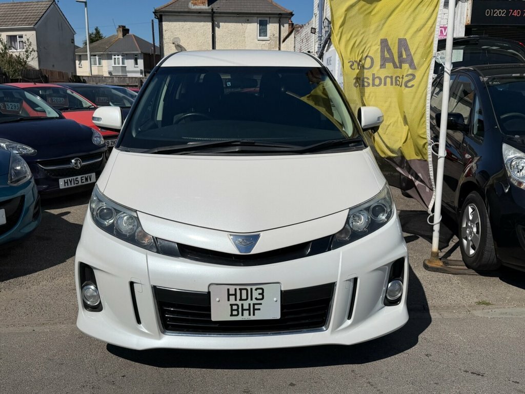 Toyota Estima Mpv White #2