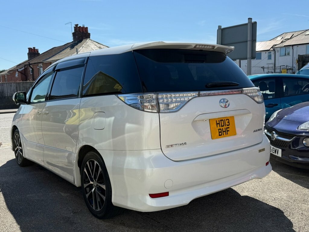 Toyota Estima Mpv White #6