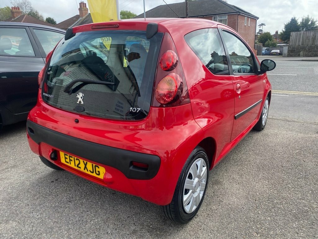 Peugeot 107 1L Active EF12XJG Red #4