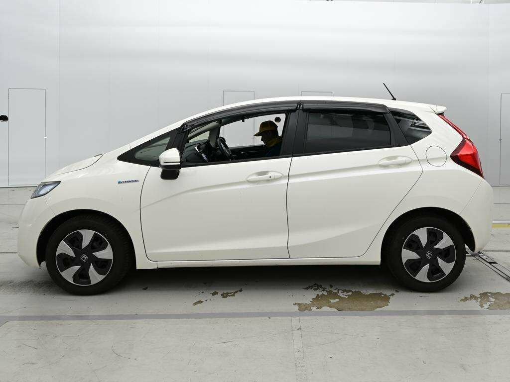 Honda Fit Hatchback Grey #8