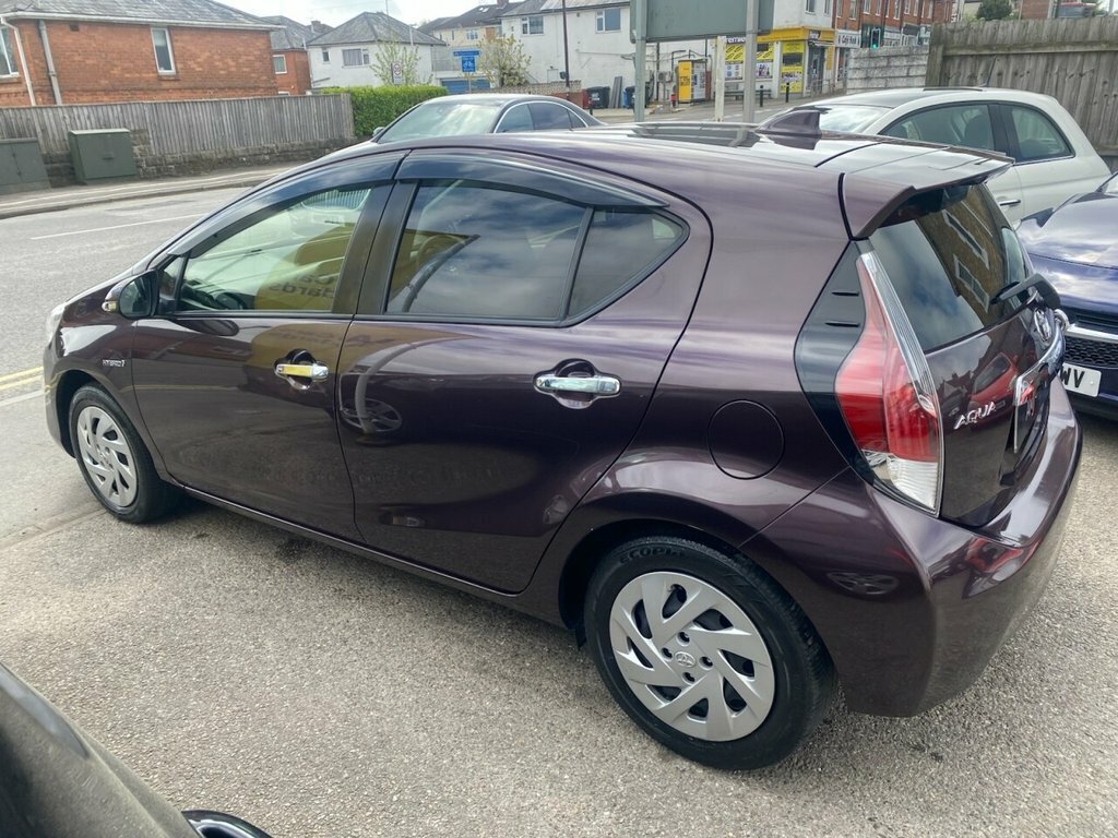 Toyota Aqua 1.5 Active Hybrid 5-Seats Blue #8