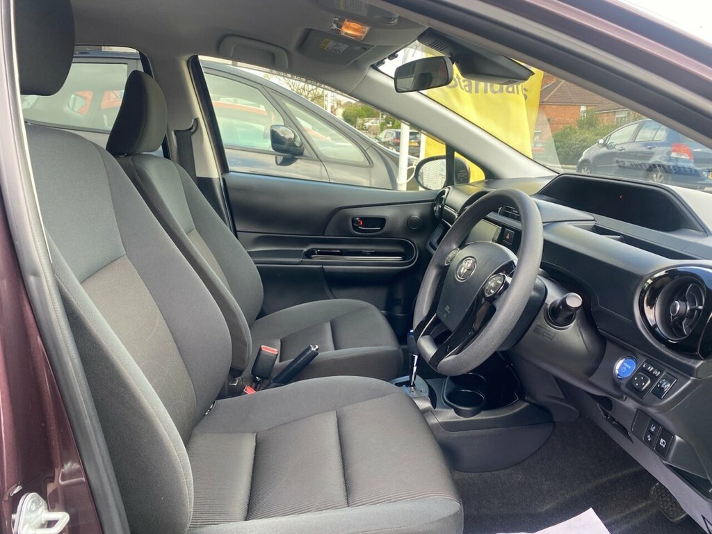 Toyota Aqua 1.5 Active Hybrid 5-Seats Blue #9