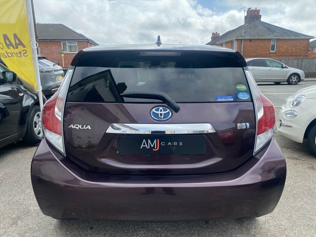 Toyota Aqua 1.5 Active Hybrid 5-Seats Blue #5