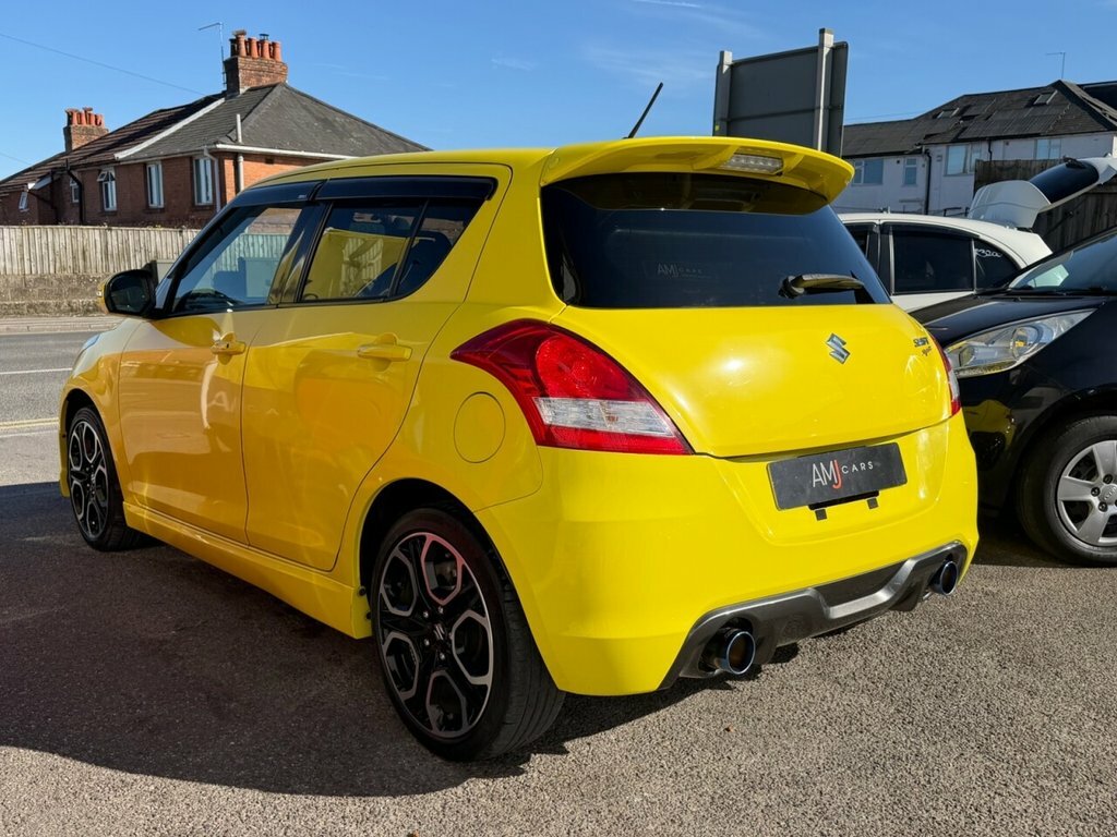 Suzuki Swift Hatchback Yellow #4