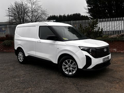 2025 Ford Transit Courier