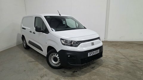 Fiat Doblo Bluehdi Lwb P White