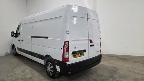 Renault Master Renault Master Lwb HK23WWU White #2