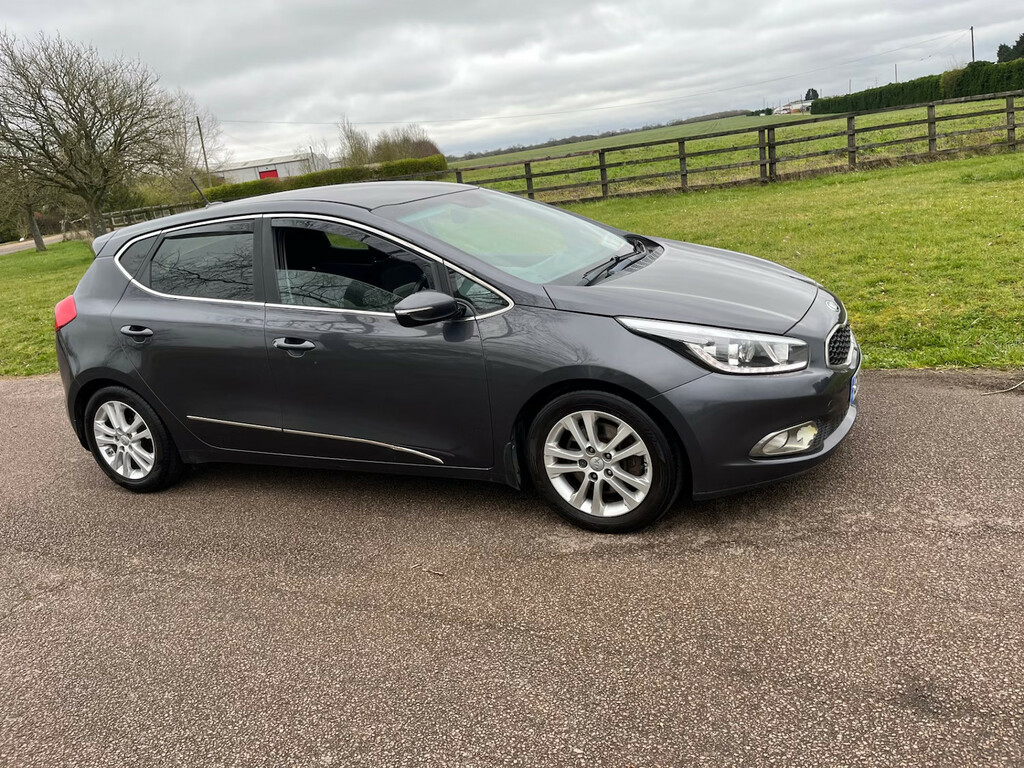 Kia Ceed 1.6 Crdi 3 Ecodynamics Hatchback GK64NHE Silver #2