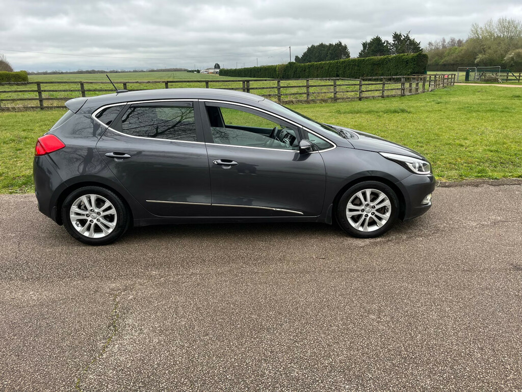 Kia Ceed 1.6 Crdi 3 Ecodynamics Hatchback GK64NHE Silver #3