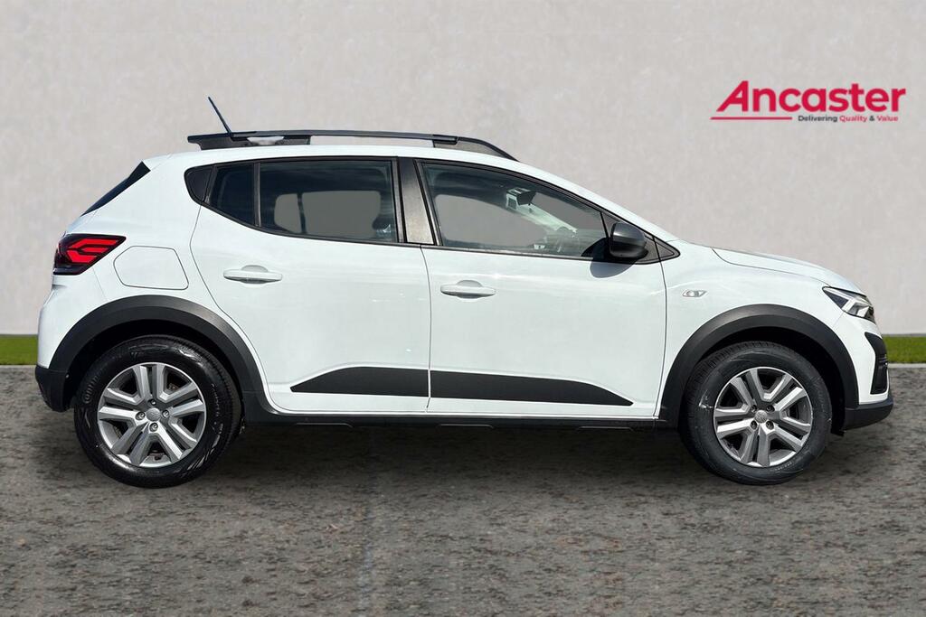 Dacia Sandero Stepway 1.0 Tce Expression GJ23MMA White #2