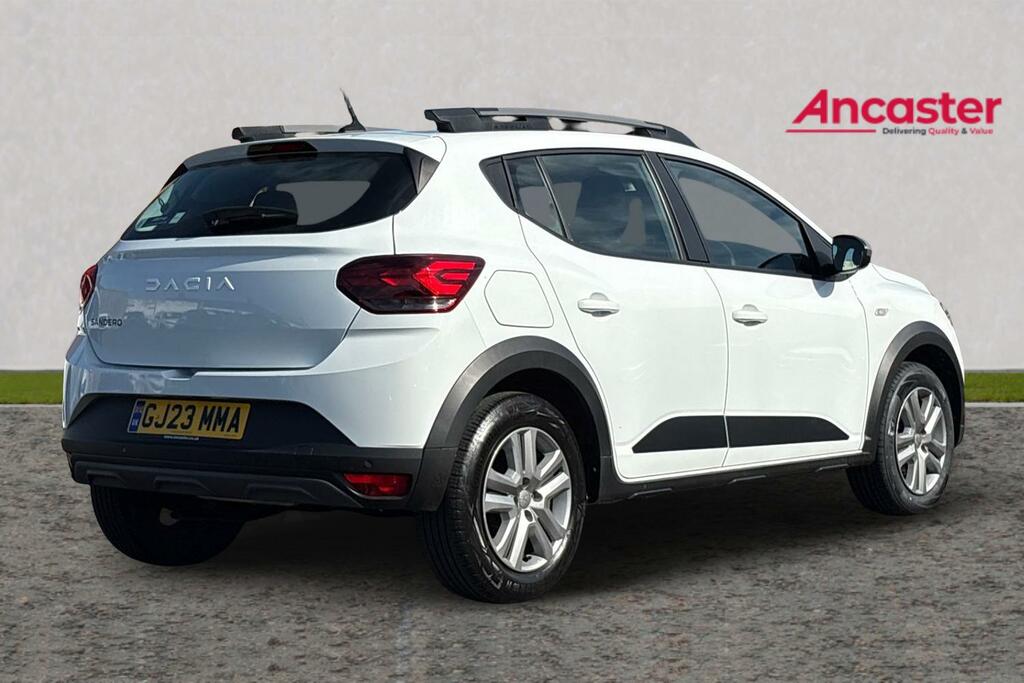 Dacia Sandero Stepway 1.0 Tce Expression GJ23MMA White #3