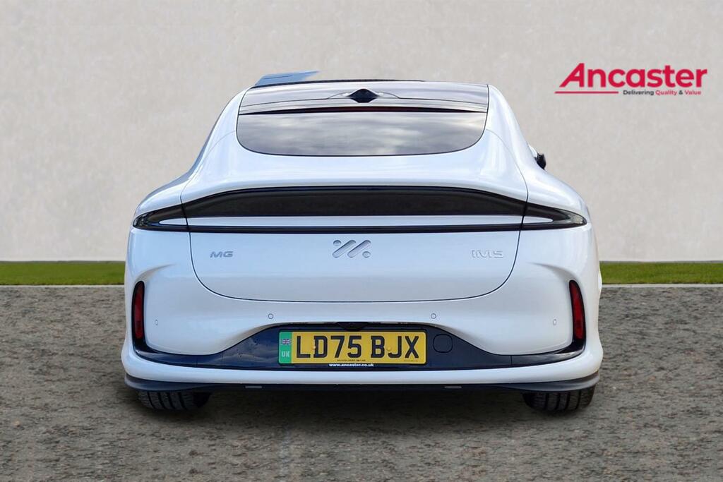 MG IM5 217Kw Standard Range 75Kwh LD75BJX White #4