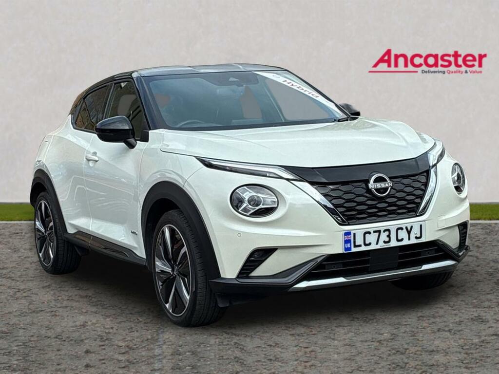 Nissan Juke 1.6 Hybrid Tekna Black