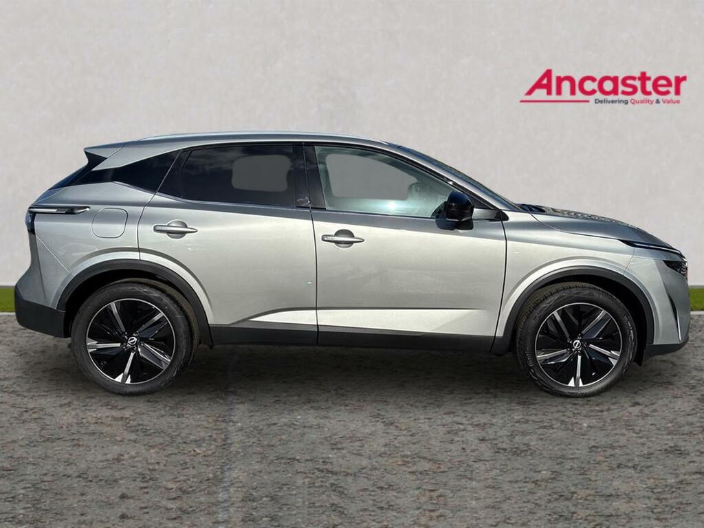 Nissan Qashqai 1.3 Dig-t Mh Tekna LN26OGU Silver #2