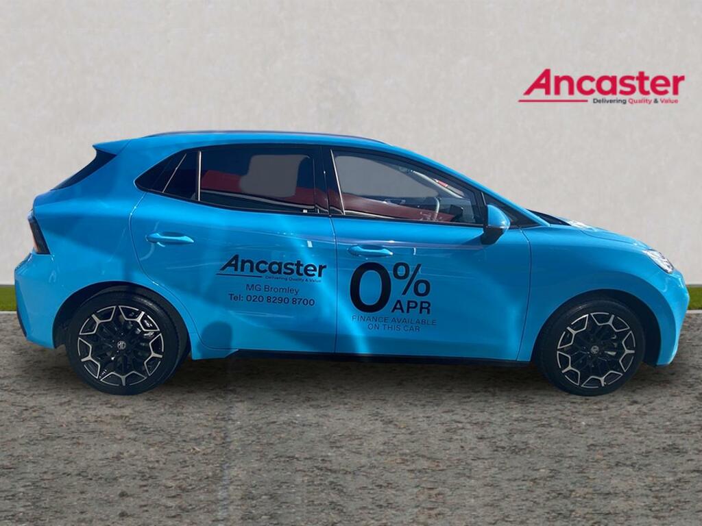 MG MG4 118Kw Premium Long Range 54Kwh LX75YJZ Blue #2