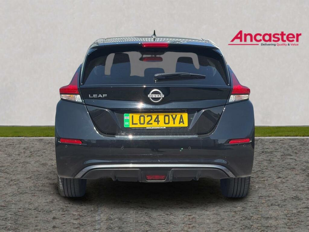 Nissan Leaf 110Kw Tekna 39Kwh LO24OYA Black #4
