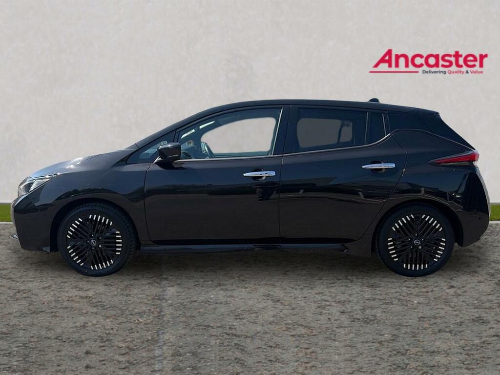 Nissan Leaf 110Kw Tekna 39Kwh LO24OYA Black #6