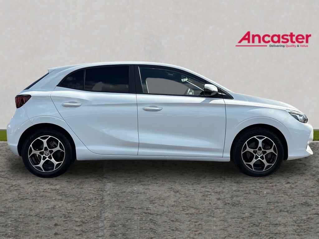 MG MG3 1.5 Hybrid Trophy GF74WLO White #2